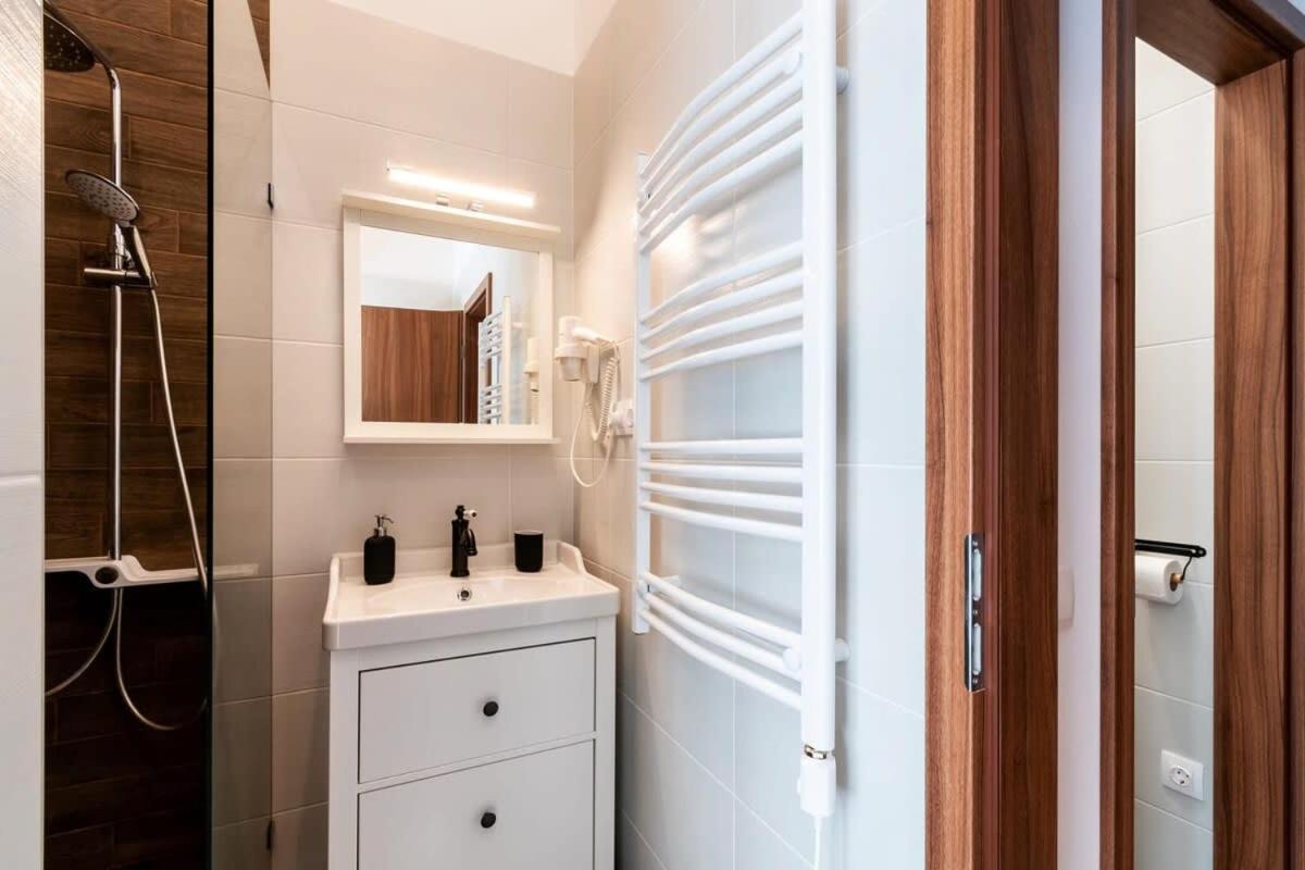 Comfy New Apartment At Castle ブダペスト エクステリア 写真
