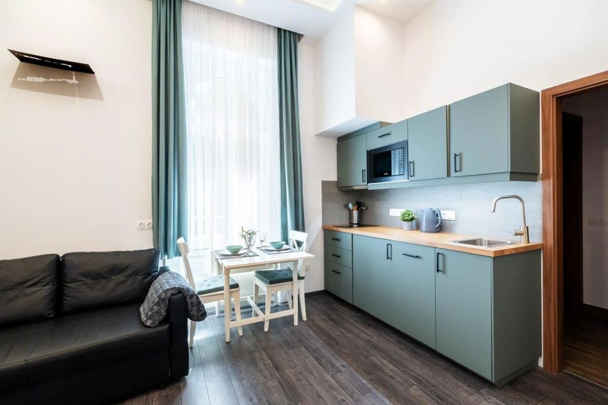 Comfy New Apartment At Castle ブダペスト エクステリア 写真